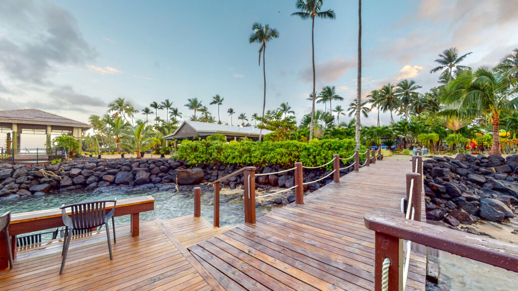 The Landing Bar walkway